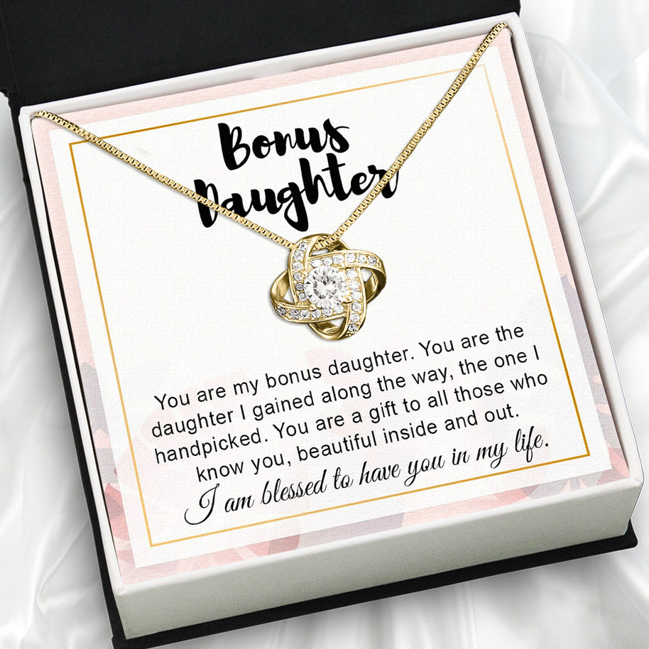 Bonus Daughter Necklace: A Symbol of Everlasting Love and Belonging