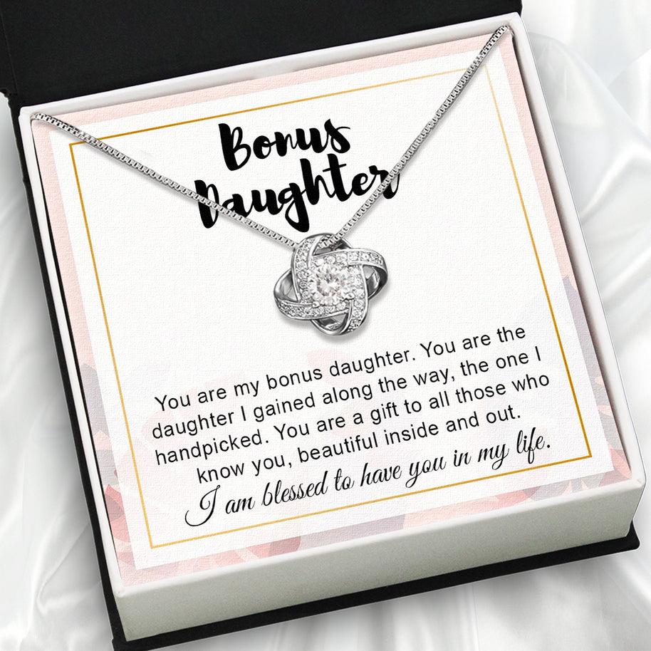 Bonus Daughter Necklace: A Symbol of Everlasting Love and Belonging