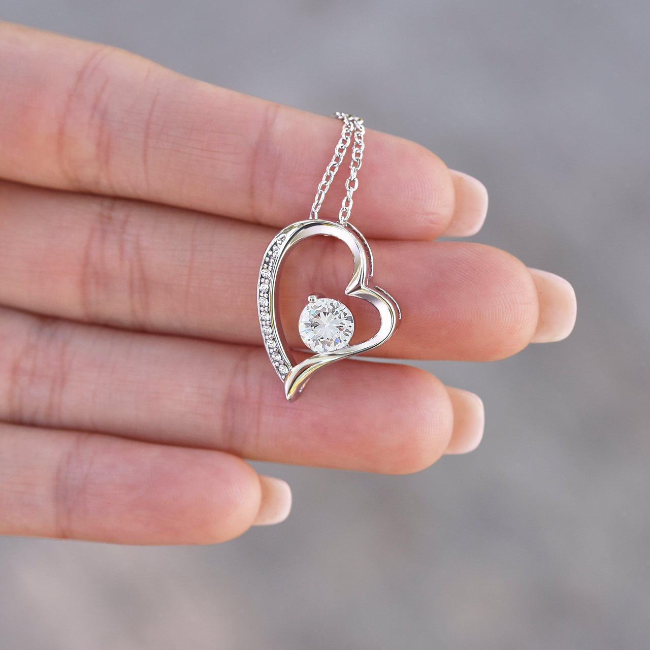 Radiant Mom Necklace: A Heartfelt Token of Love and Gratitude