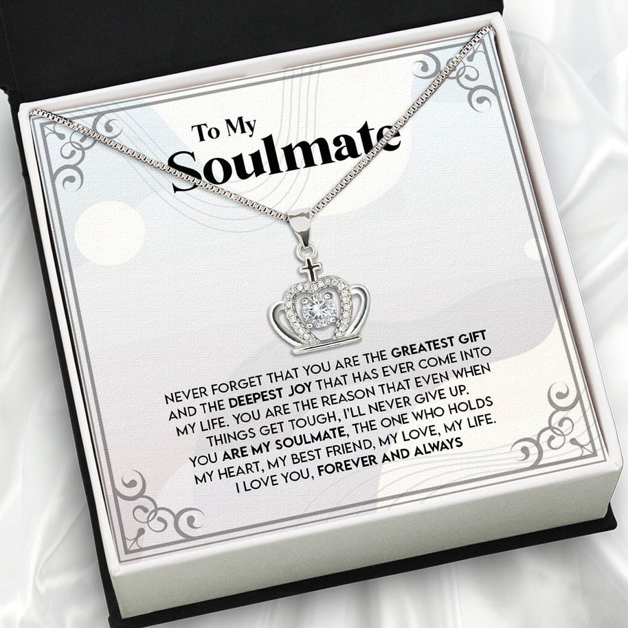 Soulmate Necklace: Let Her Carry Your Heart Always