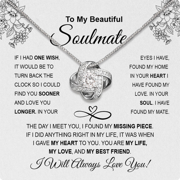 Soulmate Necklace: Let Her Carry Your Heart Always