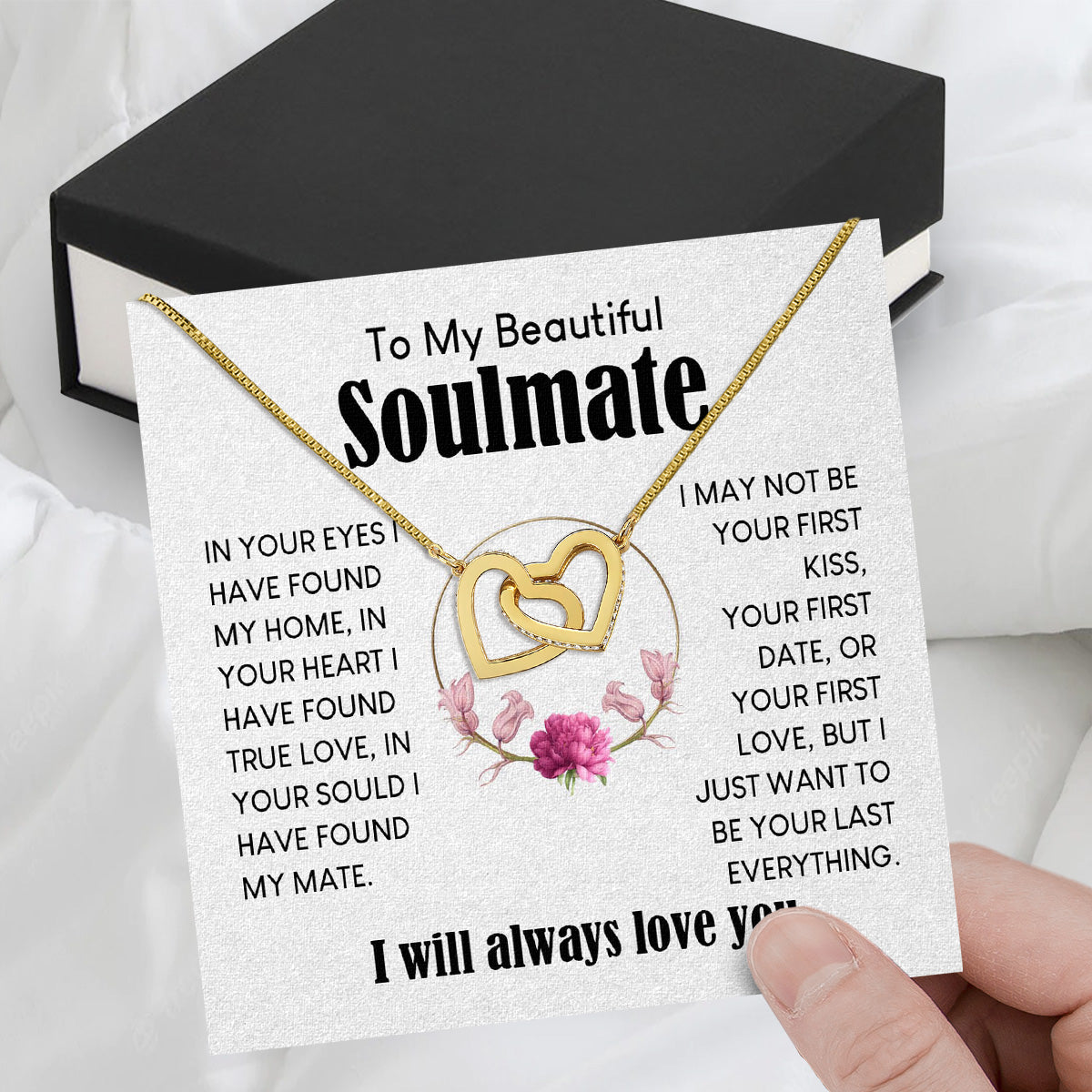 Soulmate Necklace: Let Her Carry Your Heart Always