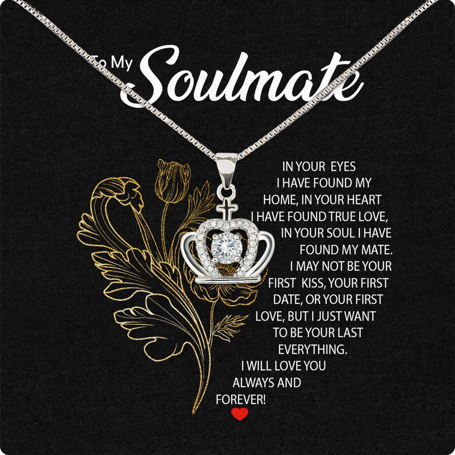 Soulmate Necklace: Let Her Carry Your Heart Always