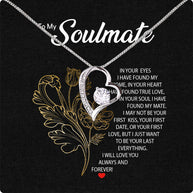 Soulmate Necklace: Let Her Carry Your Heart Always